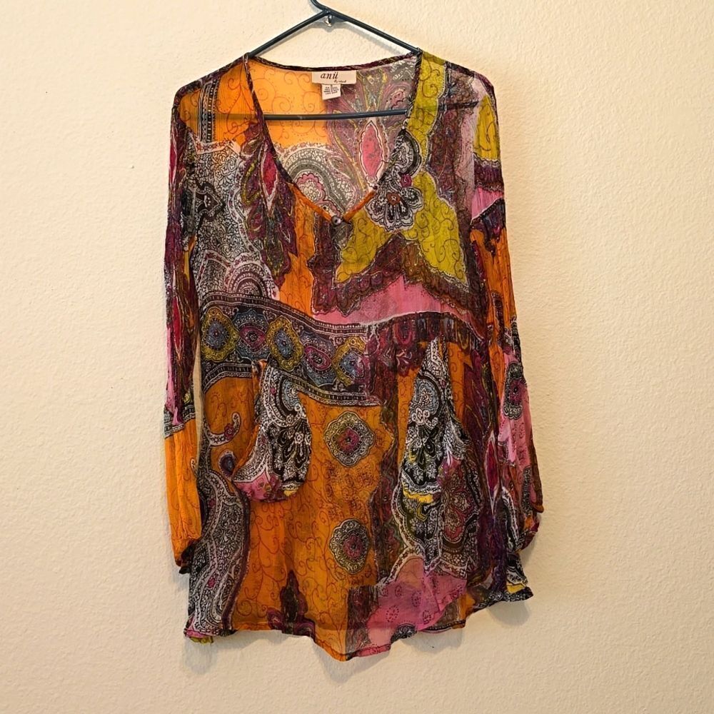 ANU BY NATURAL SHEER TUNIC BLOUSE SIZE SMALL.